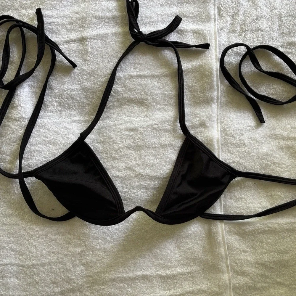 PrettyLittleThing Black V-Wire Triangle Halter Bikini Top 6 US Sexy Vacation Hot
